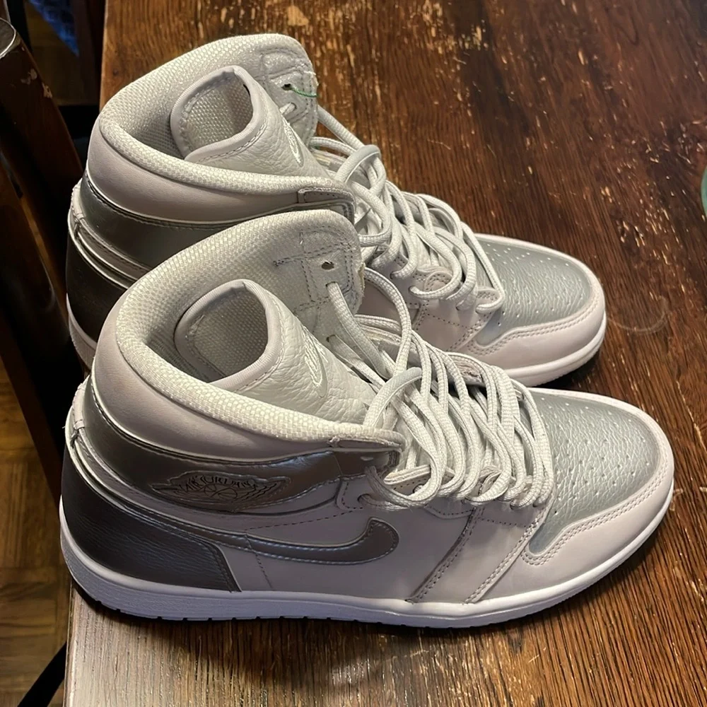 Jordan 1 - Picture 5 of 5